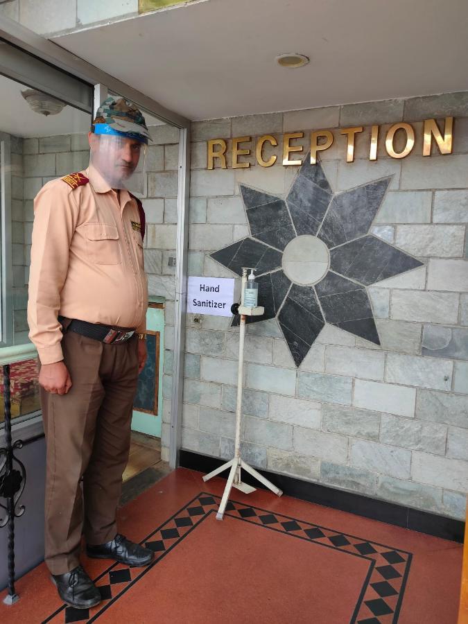 Brightland Hotel Shimla Luaran gambar